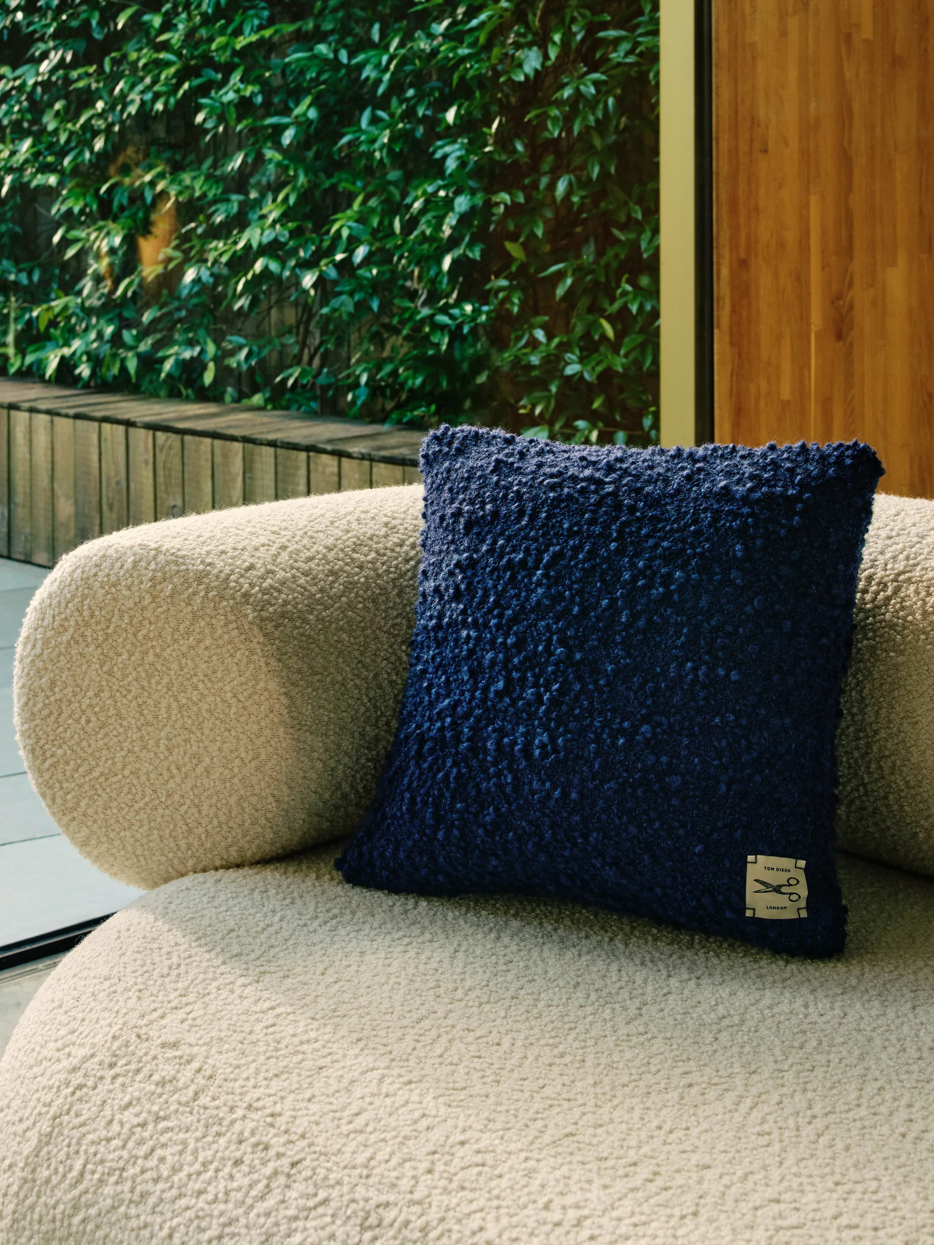 Bobble pute 45x45 cm, Blue Tom Dixon