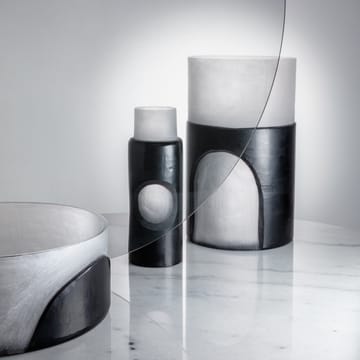 Carved vase liten - Svart - Tom Dixon