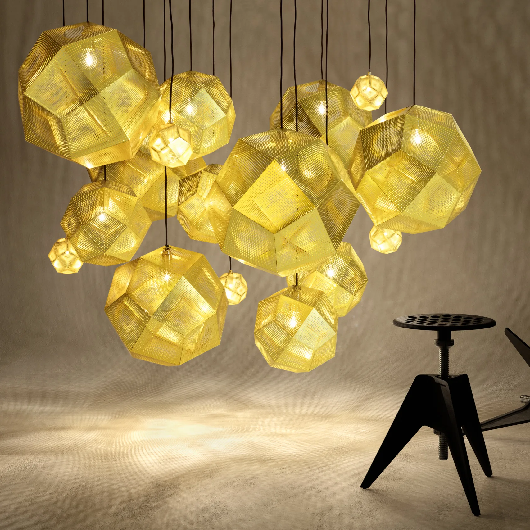 Etch taklampe 50 cm, Messing Tom Dixon