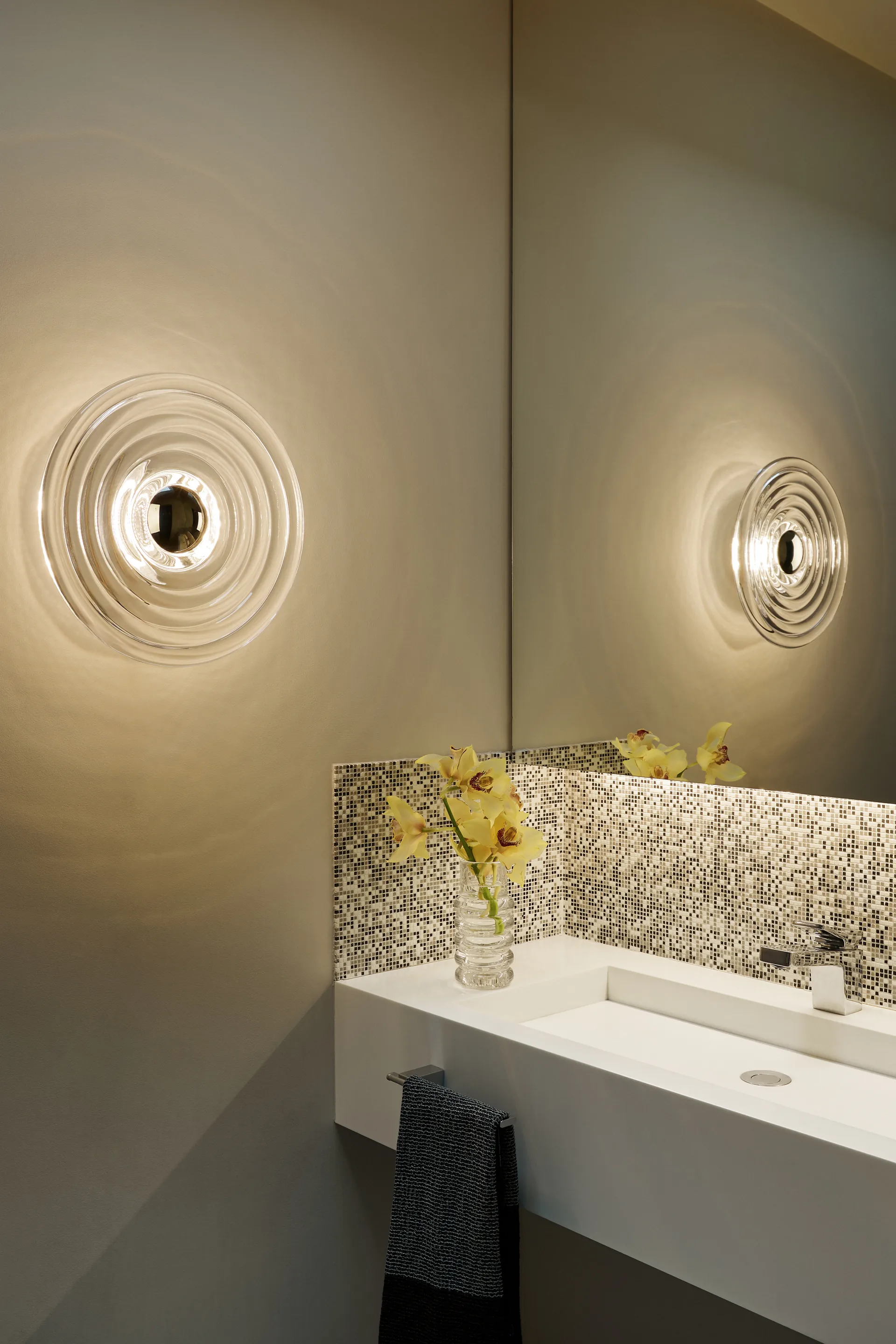 Press Surface vegglampe large LED 35 cm, Clear Tom Dixon