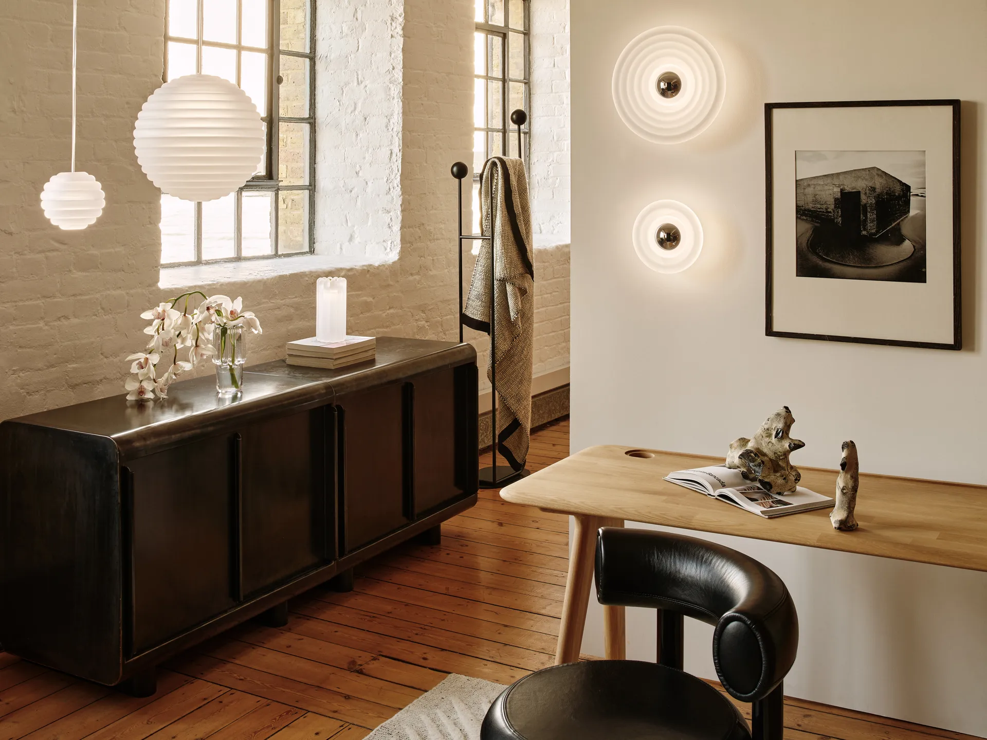Press Surface vegglampe mini LED 21,5 cm, Frostet Tom Dixon