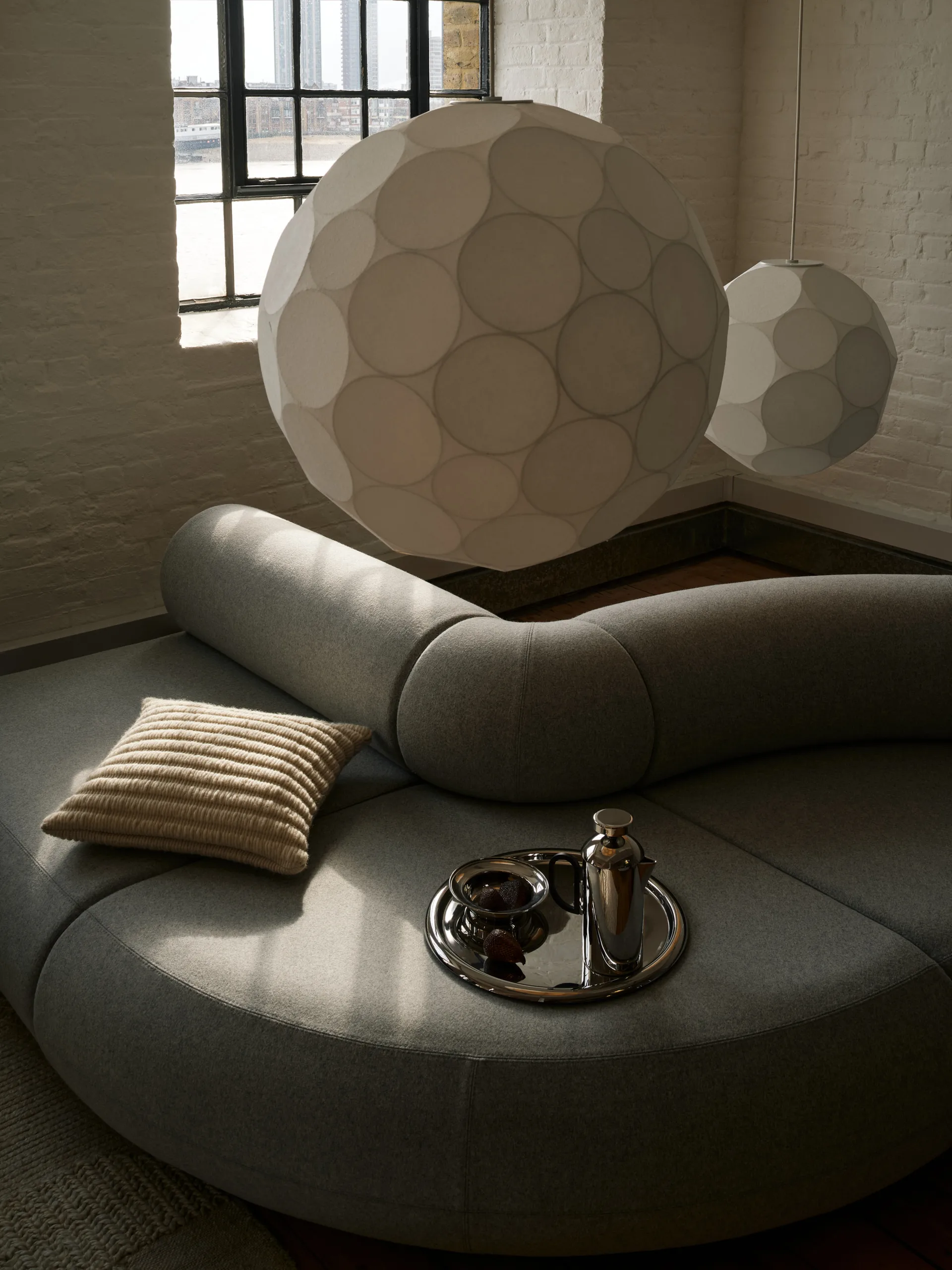 Ridge pute 45x45 cm, Natural Tom Dixon