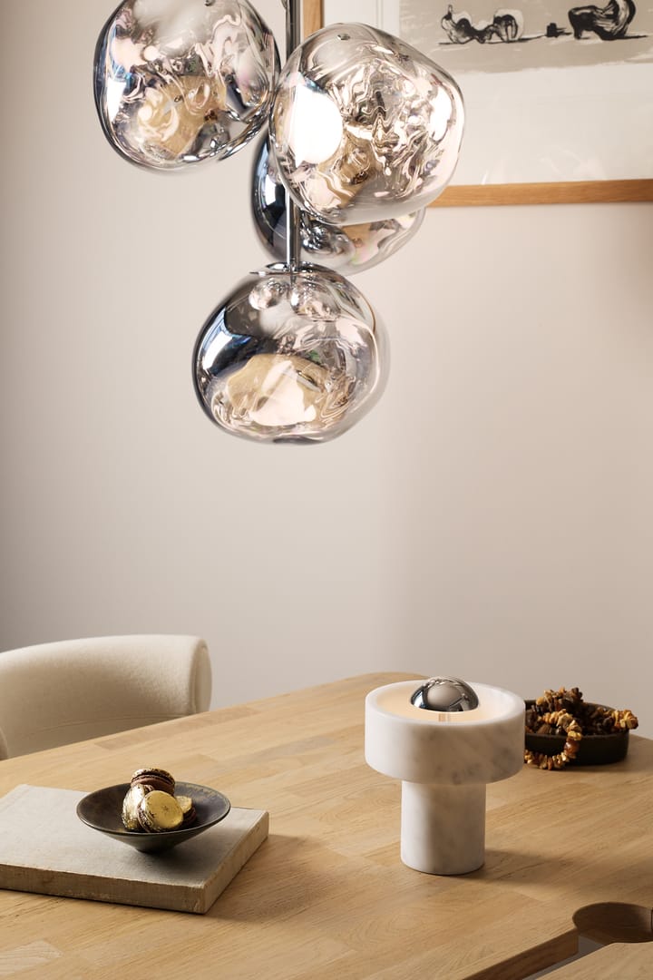 Stone Portable LED bordlampe 28 cm, Marble-silver Tom Dixon