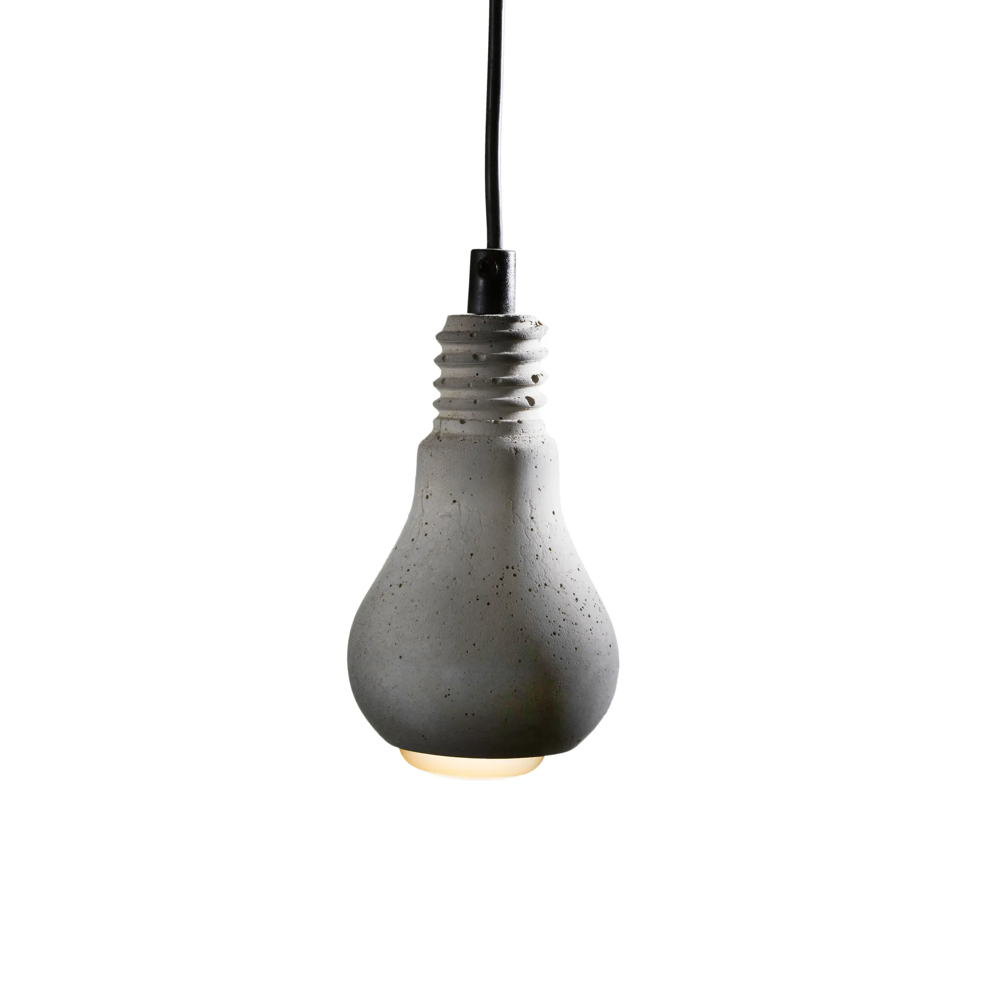 Edison lampe, betong Tove Adman