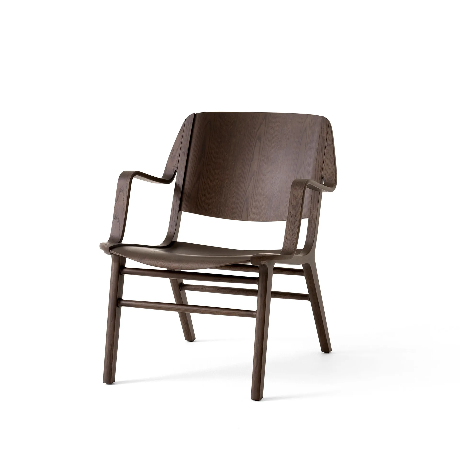 AX HM11 Lounge Chair med armlener, Dark stained oak &Tradition