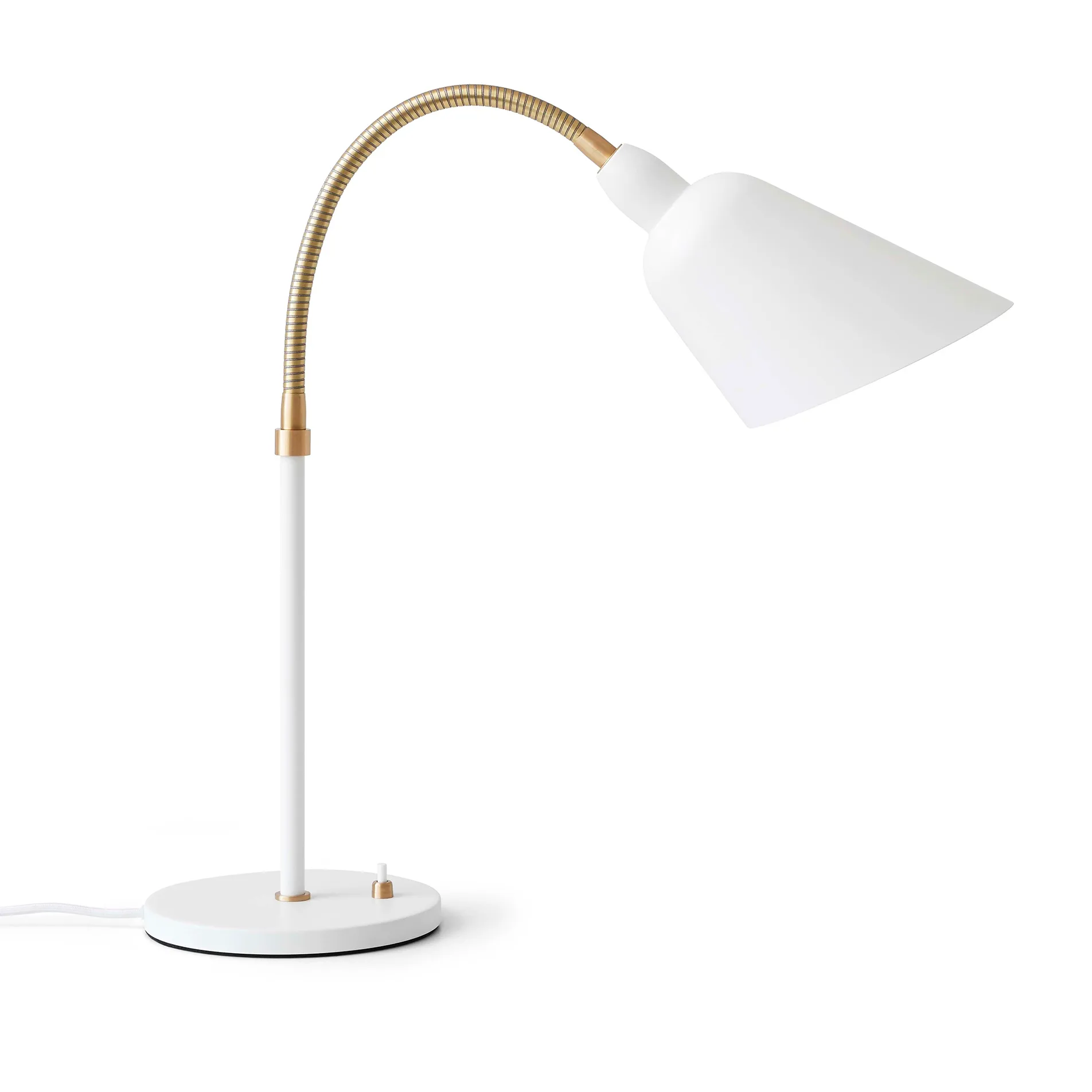 Bellevue AJ8 bordlampe, hvit-messing &Tradition