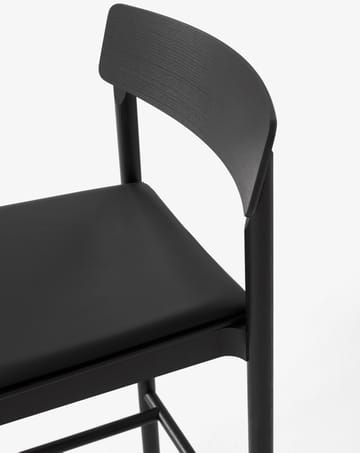 Betty TK17 Bar Chair barkrakk 75 cm - Noble svart skinn-svartlakkert ask - &Tradition