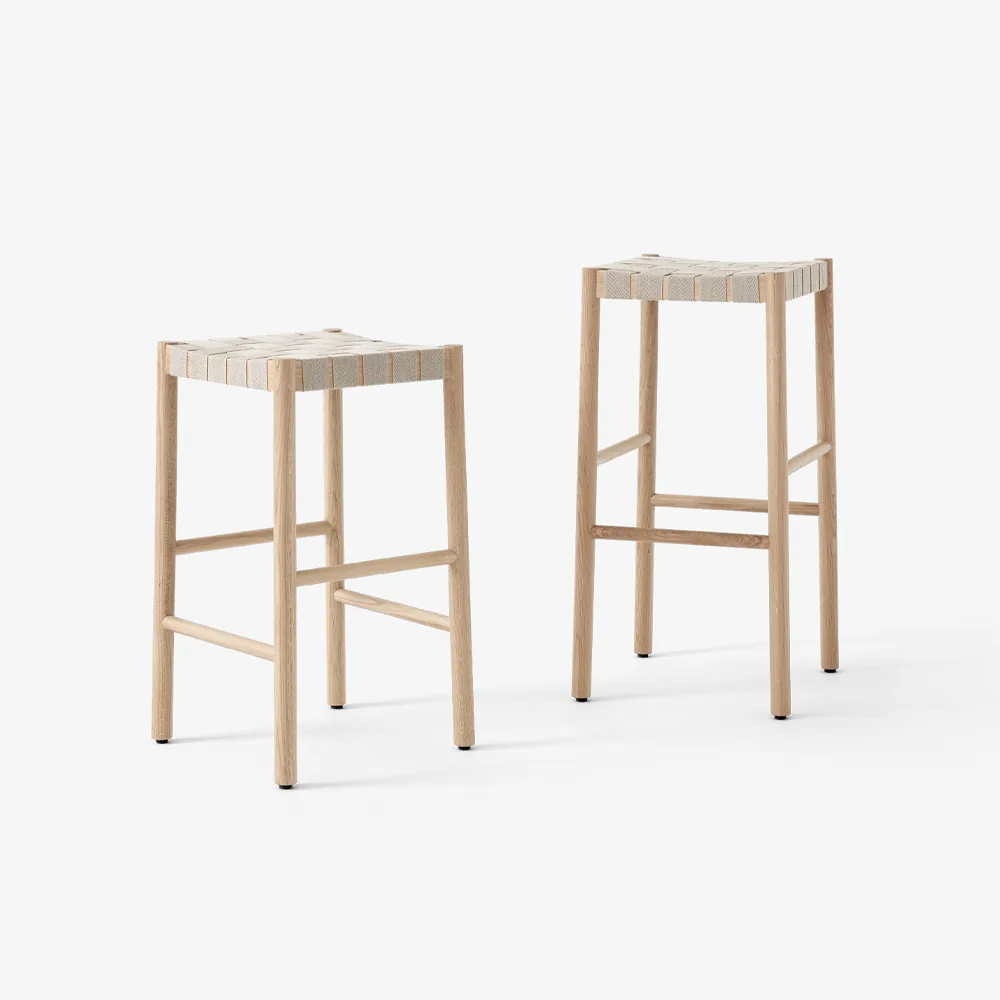 Betty TK8 barkrakk, Oak, naturflettet linstråsete &Tradition