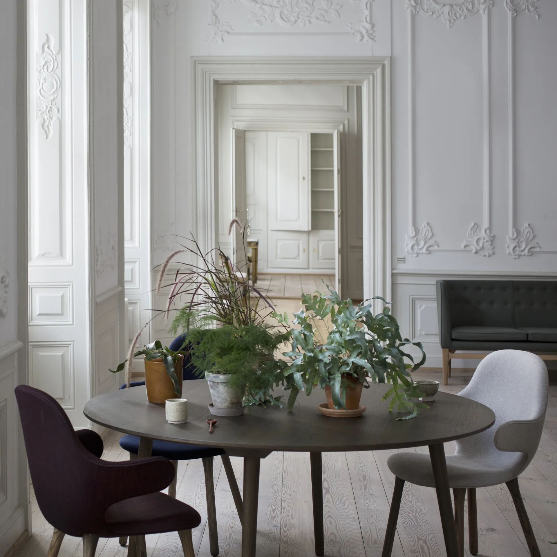 Catch JH1 stol, Balder 782 dark blue-eik røykoljet &Tradition