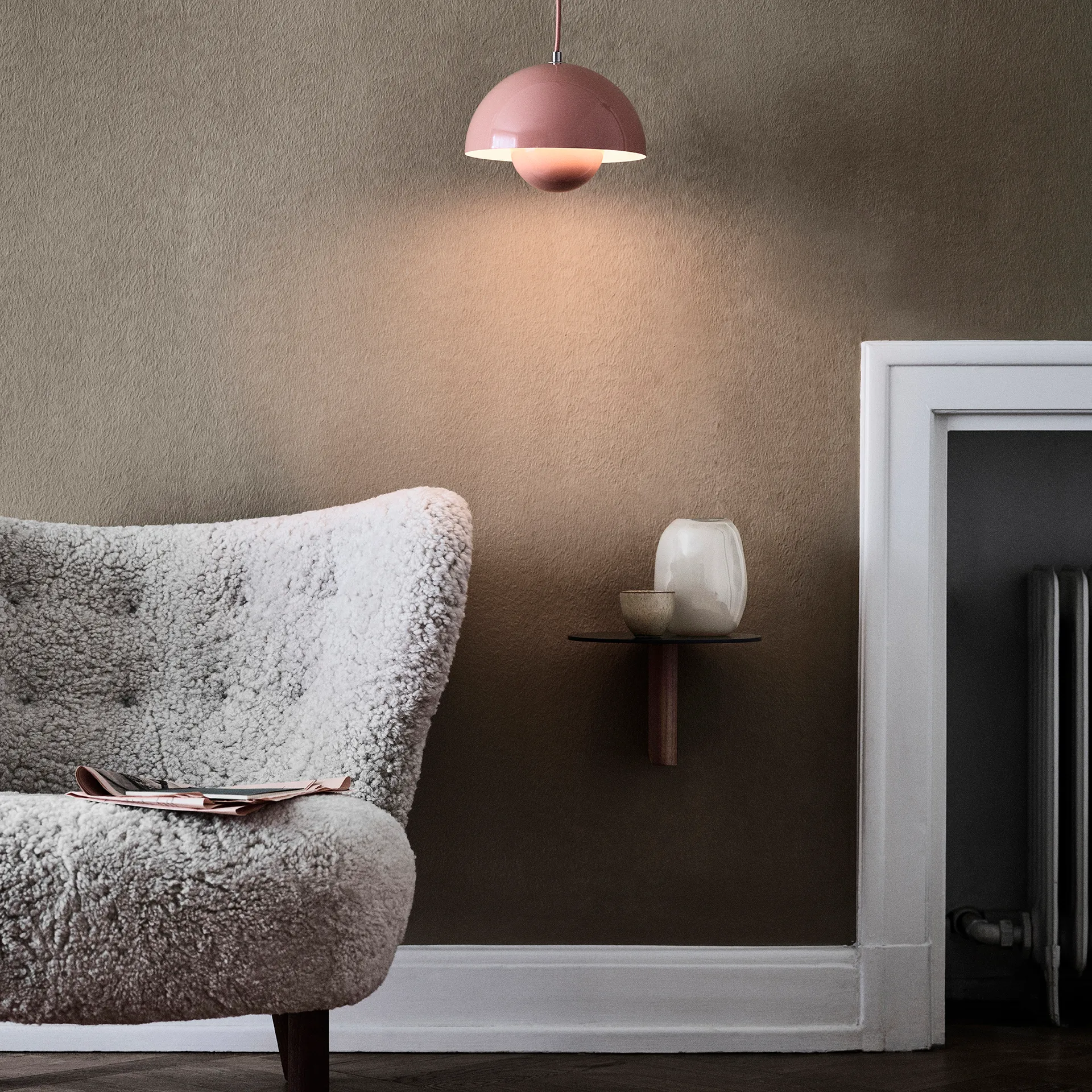 Column JA1, Svart-valnøtt &Tradition