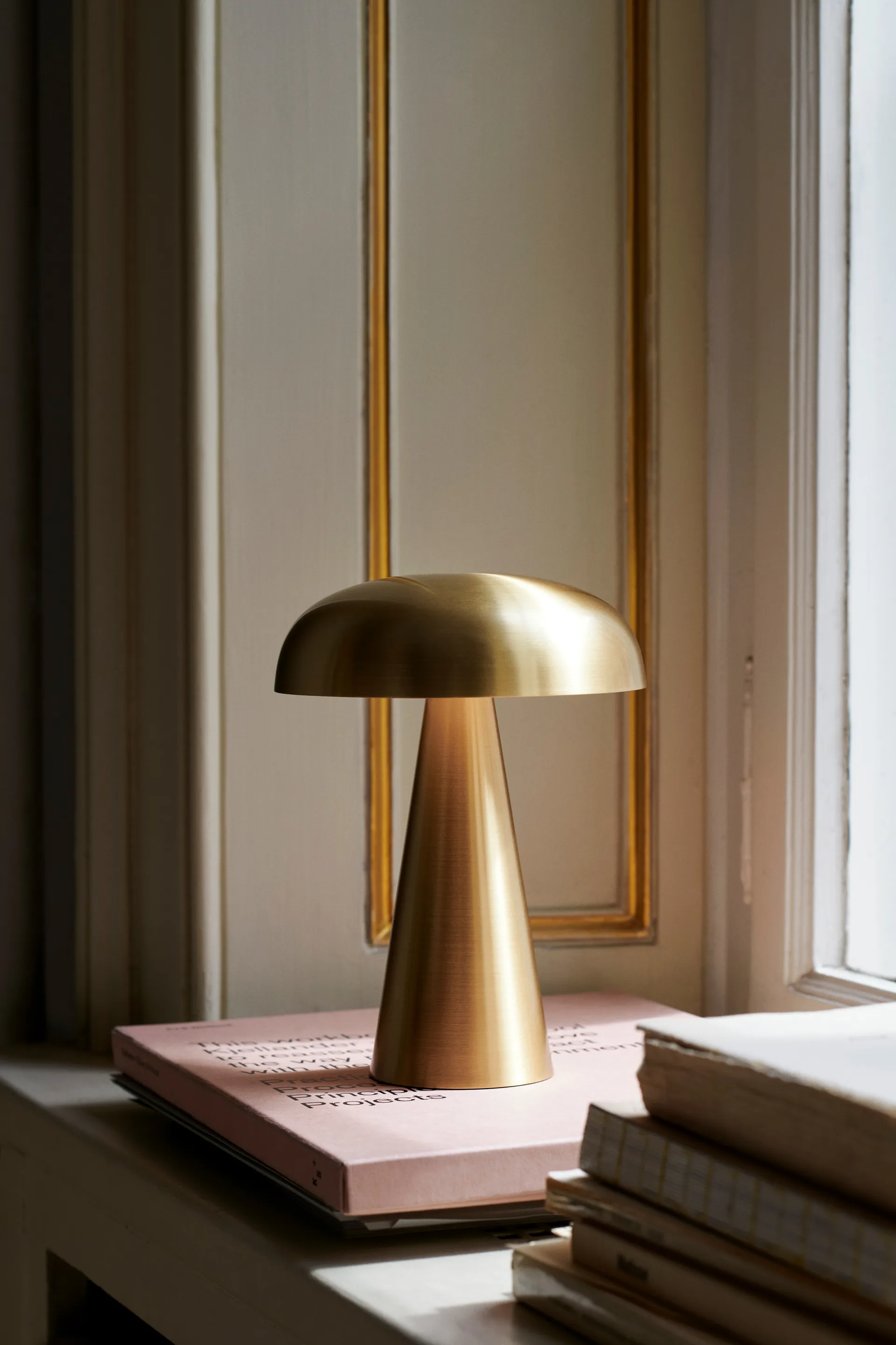 Como portable bordlampe SC53, Brass &Tradition