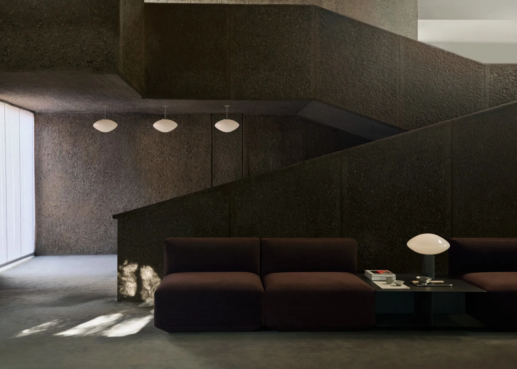 Develius EV3 sofabord, Steel stone grey, Ø89x40 cm &Tradition