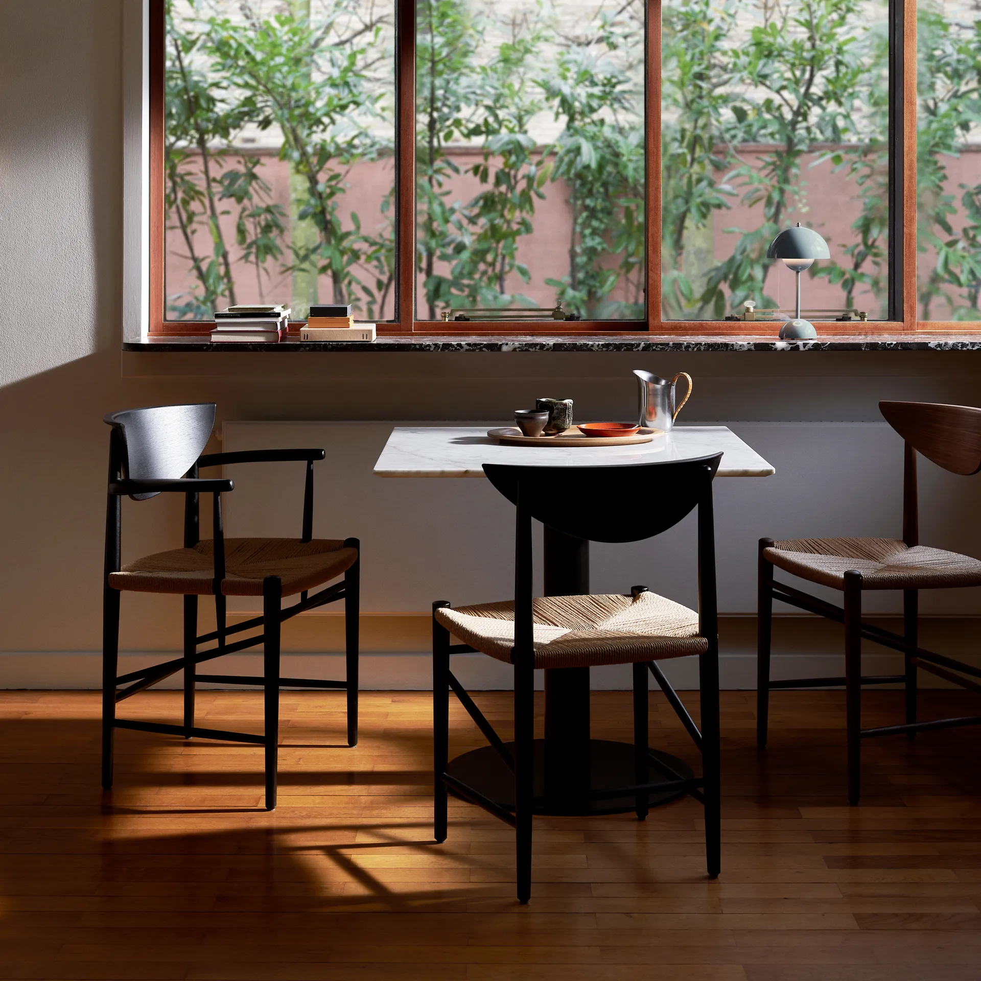 Flowerpot portable bordlampe VP9, Stone blue &Tradition