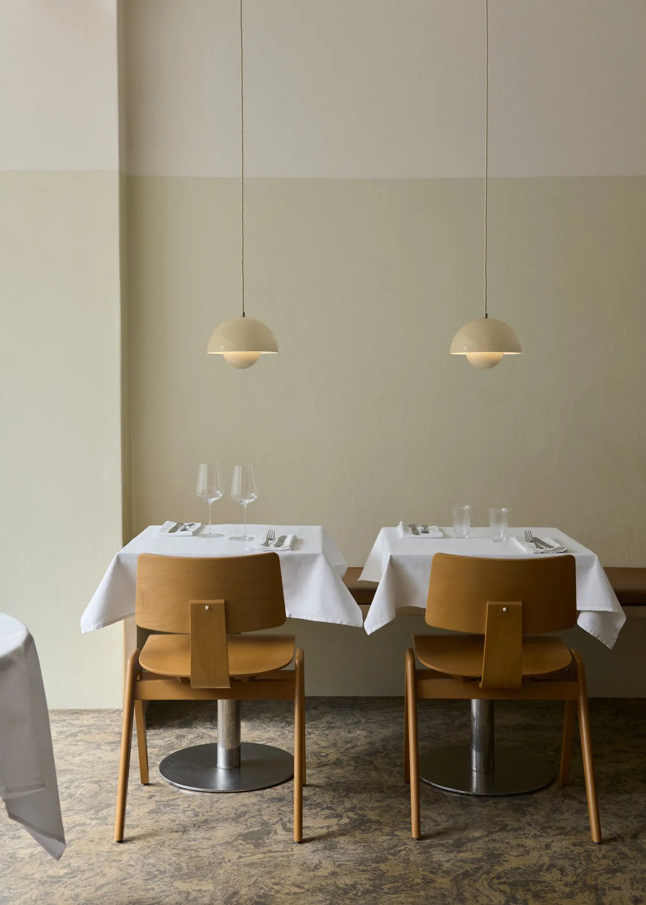 FlowerPot VP1 pendel, Ivory &Tradition