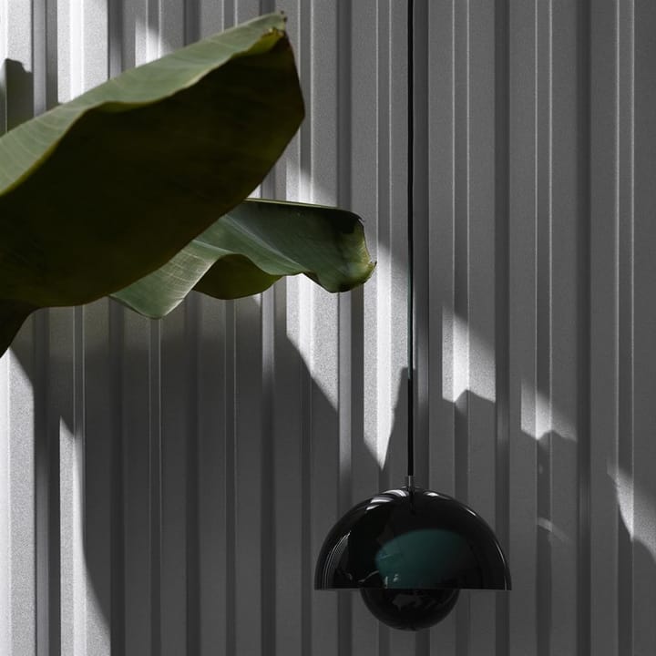 FlowerPot VP1 pendel, Mørkegrønn &Tradition