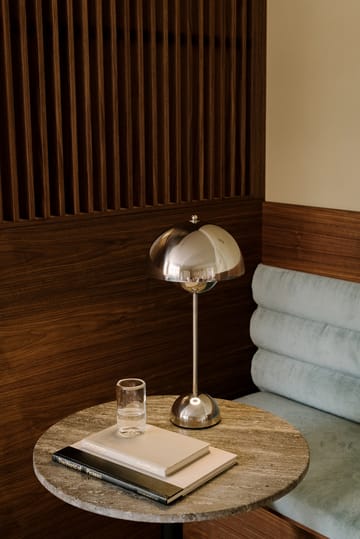 FlowerPot VP3 bordlampe - Brass-plated - &Tradition