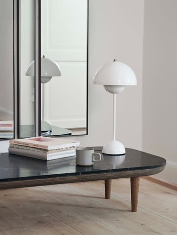 FlowerPot VP3 bordlampe - hvit (offwhite) - &Tradition