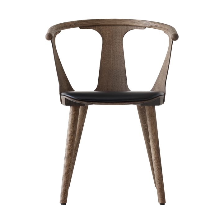 In Between SK2 stol, Røkt oljet eik-Noble black leather &Tradition