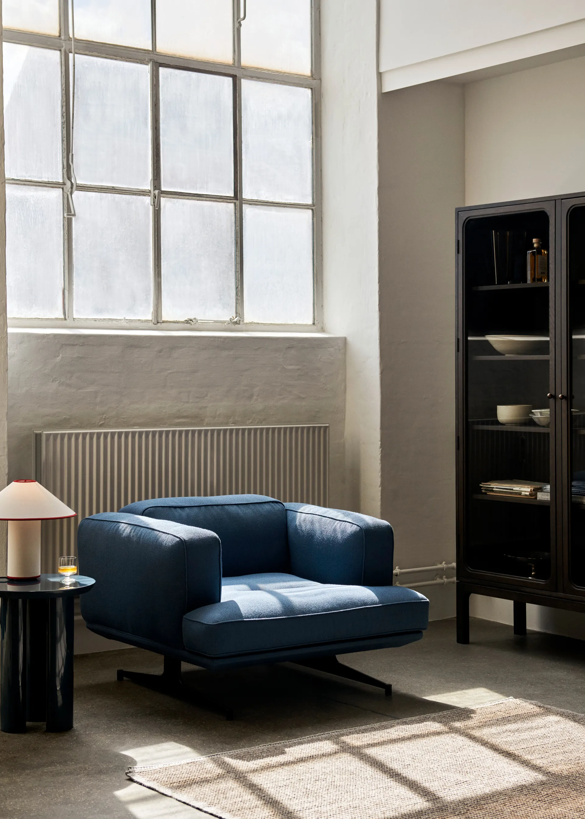 Inland AV21 lenestol, Vidar 733-warm black &Tradition