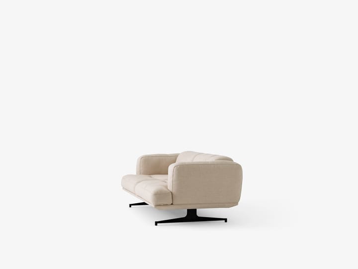 Inland AV22 sofa 2-seters, Clay 0011-warm black &Tradition