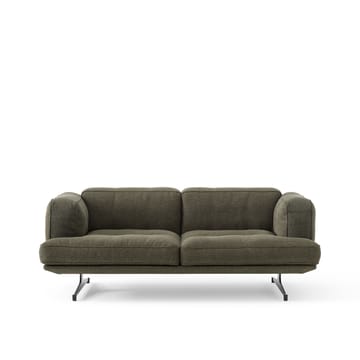 Inland AV22 sofa 2-seters - Clay 0014-warm black - &Tradition