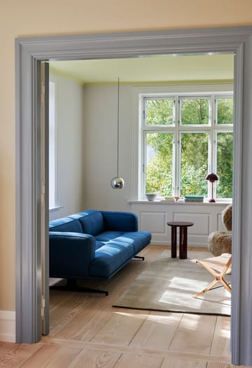 Inland AV23 3-seters sofa - Vidar 4 Denim Blue 733-sorte ben - &Tradition