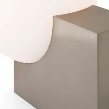 Journey SHY4 gulvlampe - Børstet stål-opalglass - &Tradition