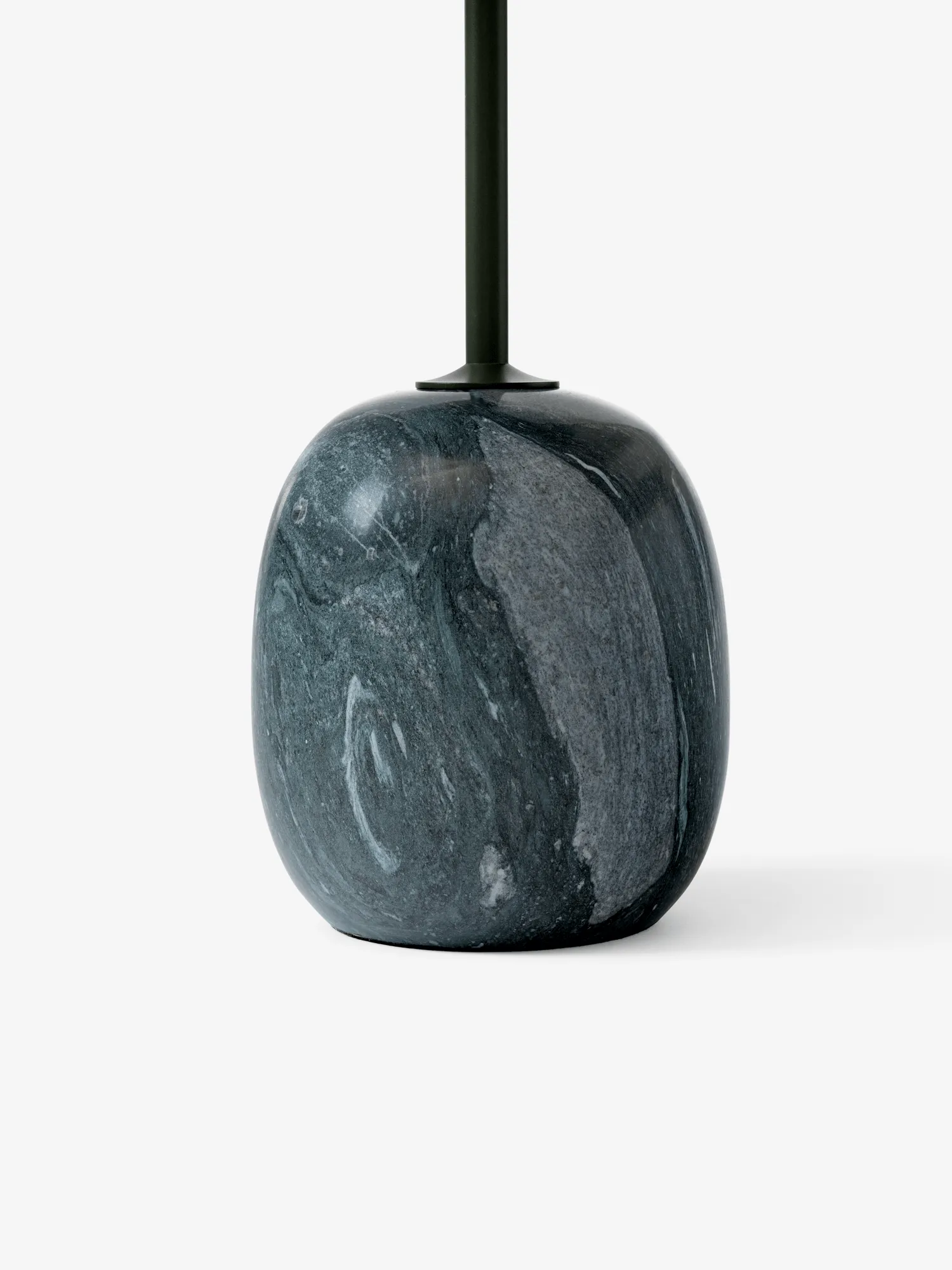 Lato LN9 sidebord, Deep green-verde grigio, 40x50x45 cm &Tradition