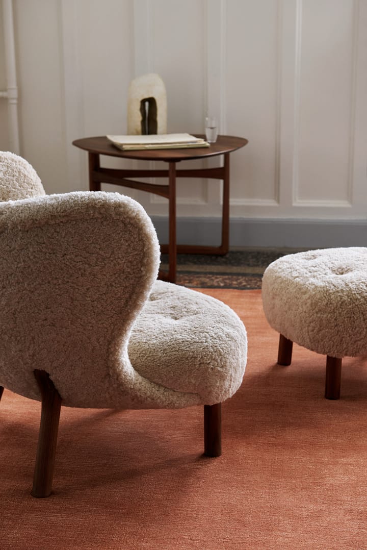 Little Petra VB1 lenestol inkl. pouf ATD1, Oljet valnøtt-Moonlight &Tradition
