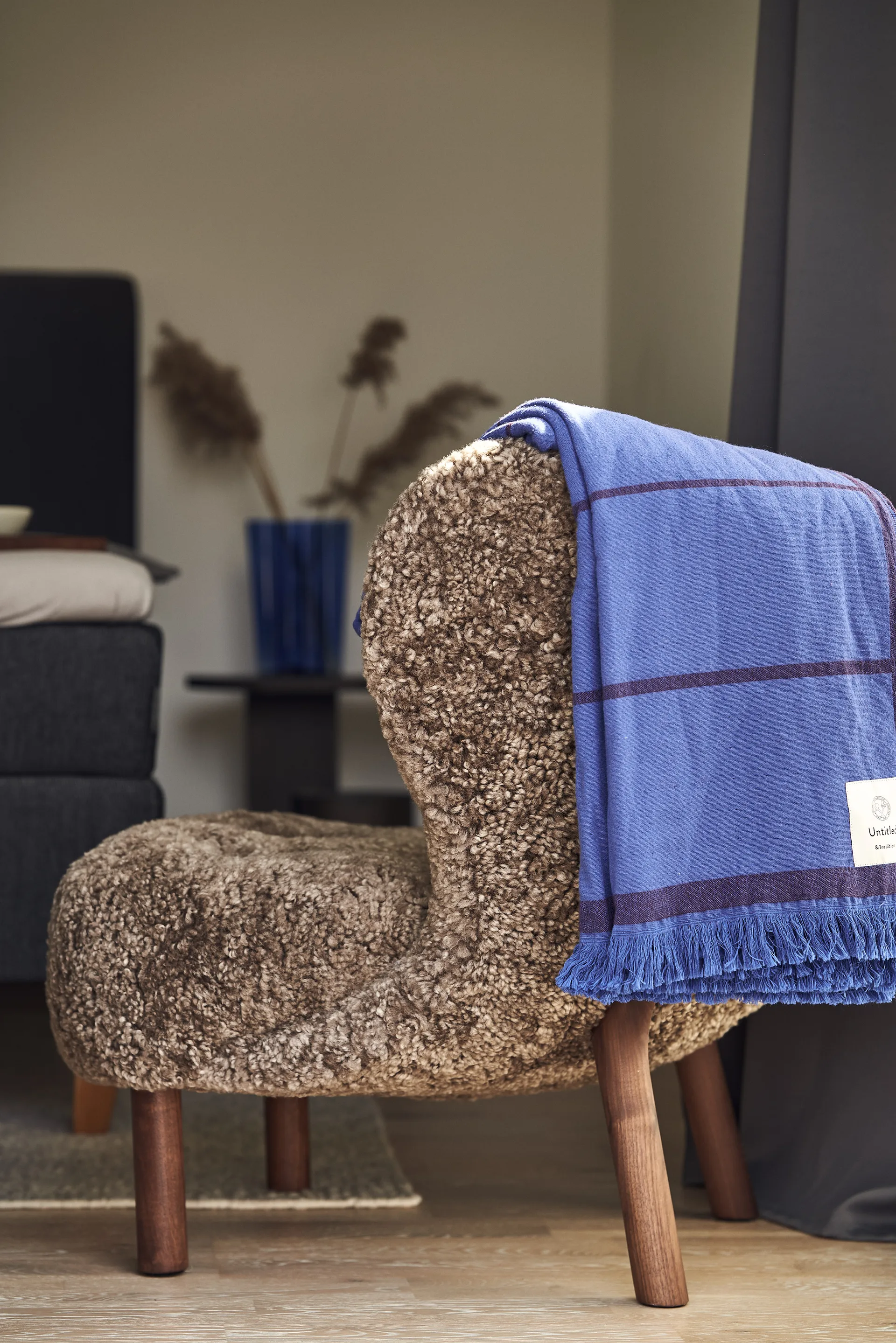 Little Petra VB1 lenestol , Oljet valnøtt-Sahara &Tradition