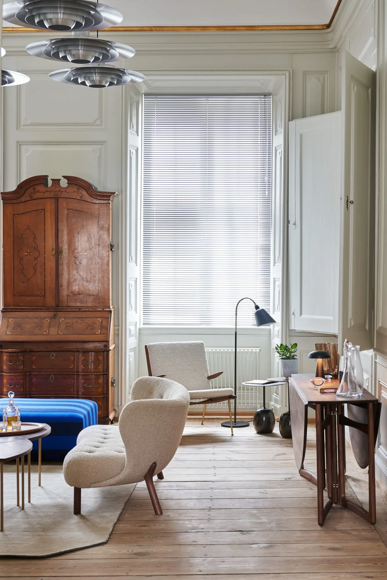 Little Petra VB2 sofa, Oljet valnøtt-Moonlight &Tradition