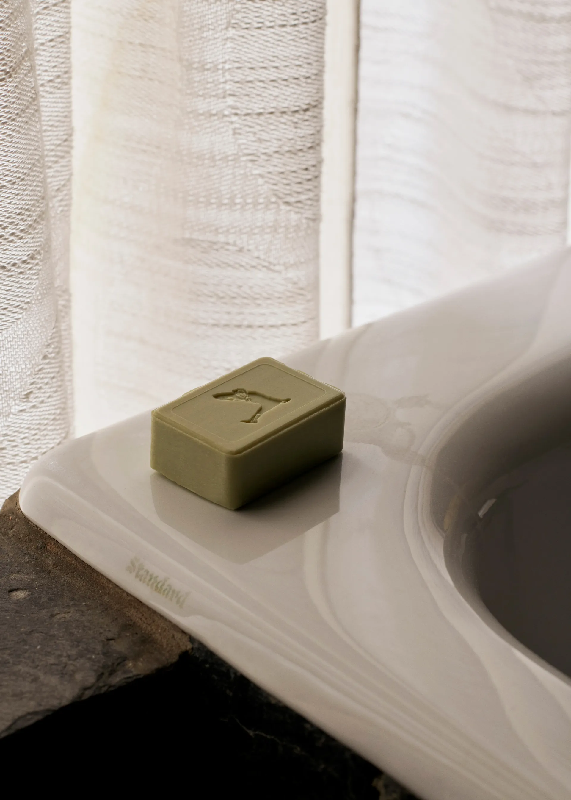 Mnemonic MNC3 fast såpestykke 100 g, Into the moor &Tradition