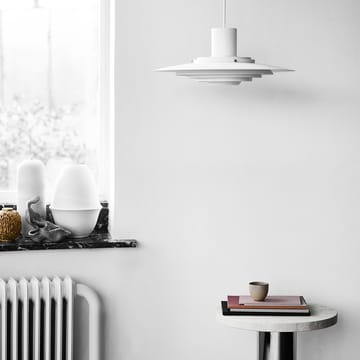 P376 taklampe KF1 - Matthvit - &Tradition