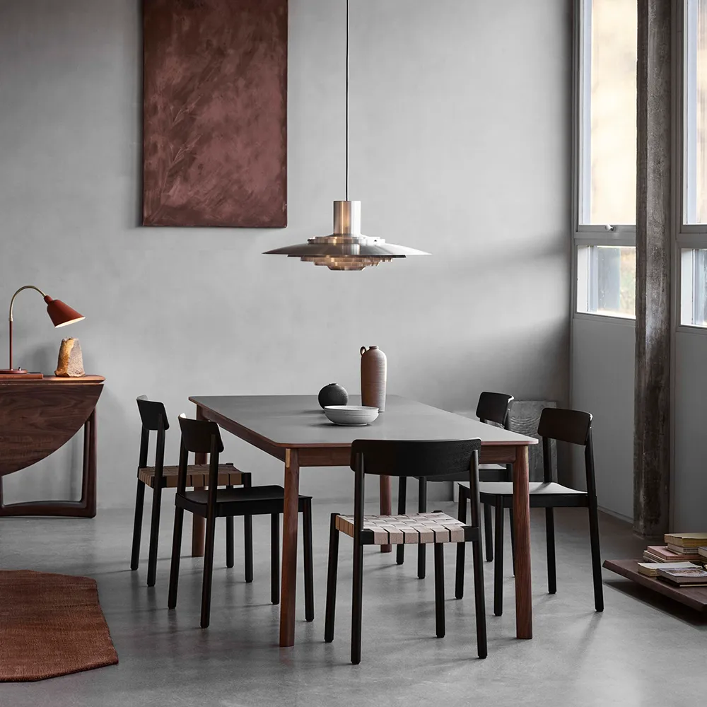 Patch HW1 spisebord, cacao orinoco, oljet valnøttstativ &Tradition