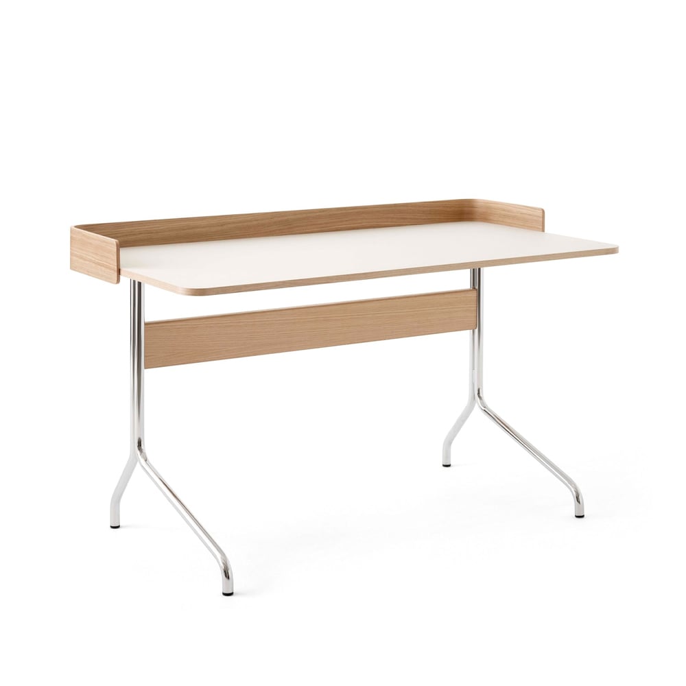 &Tradition Pavilion AV17 skrivebord mushroom linoleum, lakkert eik, kromben