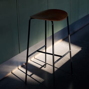 Pavilion AV37 barkrakk 68 cm - Black-lacquered oak - &Tradition