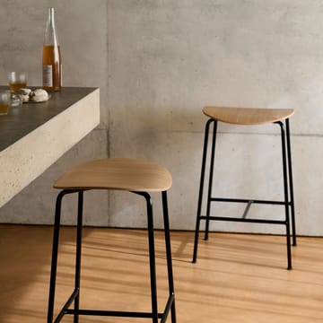 Pavilion AV38 barkrakk 79 cm - Black-lacquered oak - &Tradition