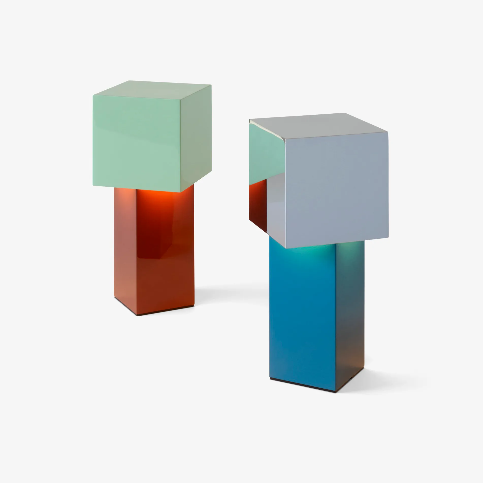 Pivot ATD7 bærbar lampe, Blue silver &Tradition