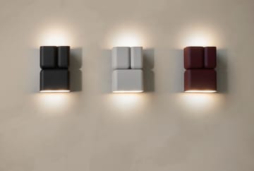 Tabata LN10 vegglampe - Dark burgundy - &Tradition