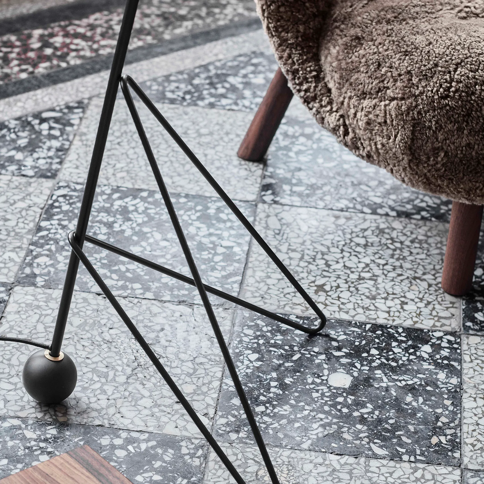 Tripod gulvlampe HM8, Svart &Tradition