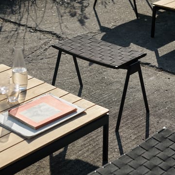 Ville Outdoor AV46 fotskammel - Warm black - &Tradition