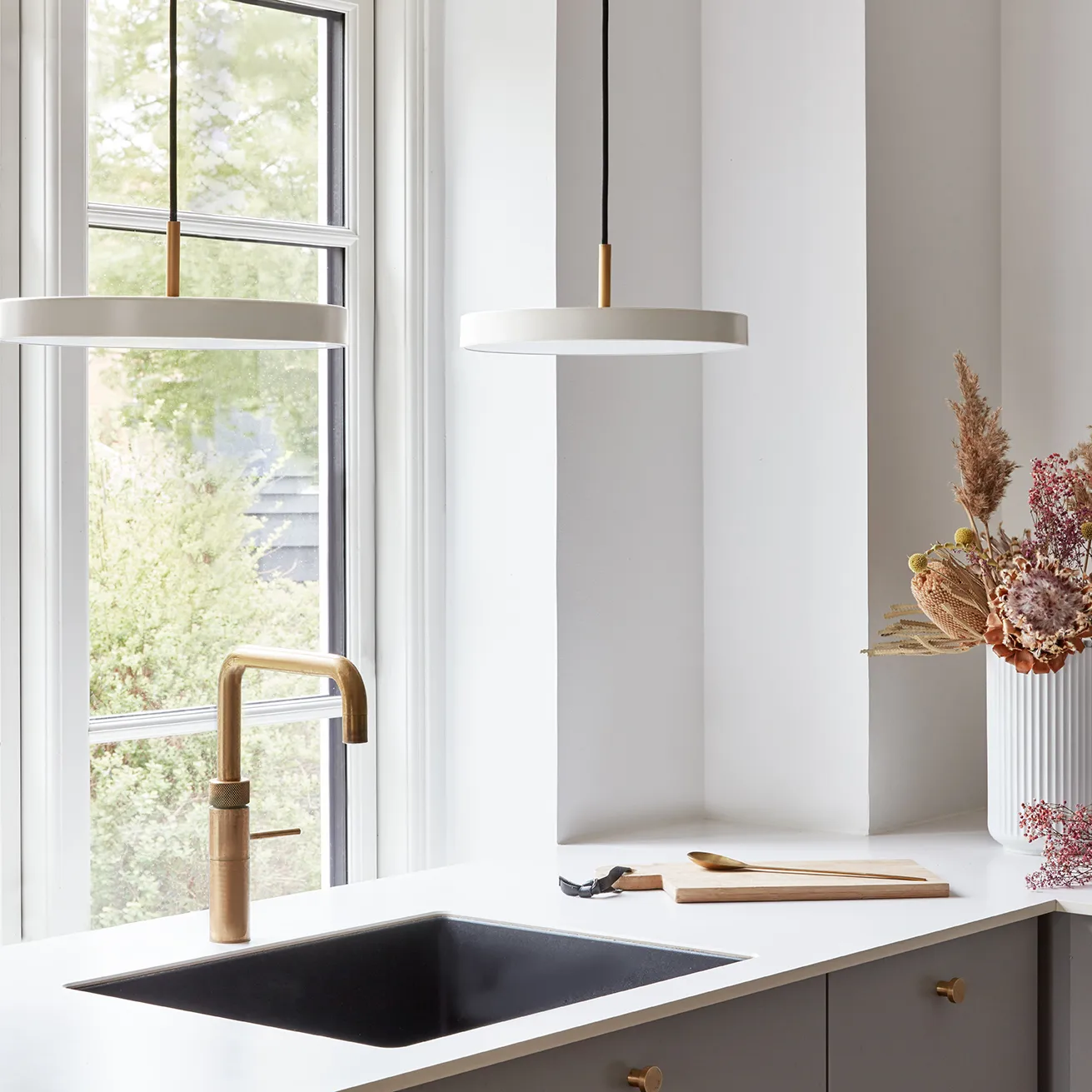 Asteria Mini taklampe, Pearl white Umage