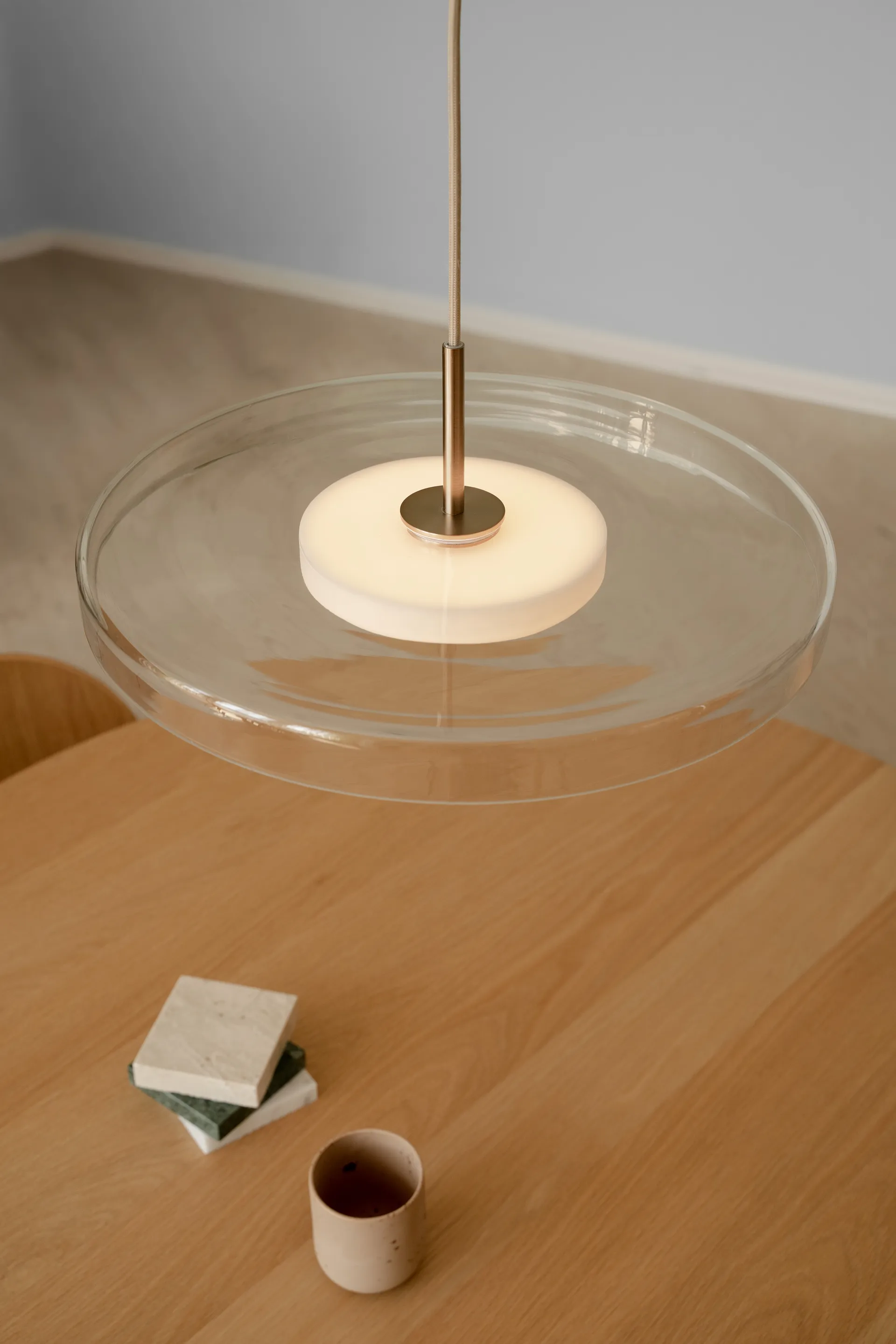 Asteria taklampe, Glass Umage