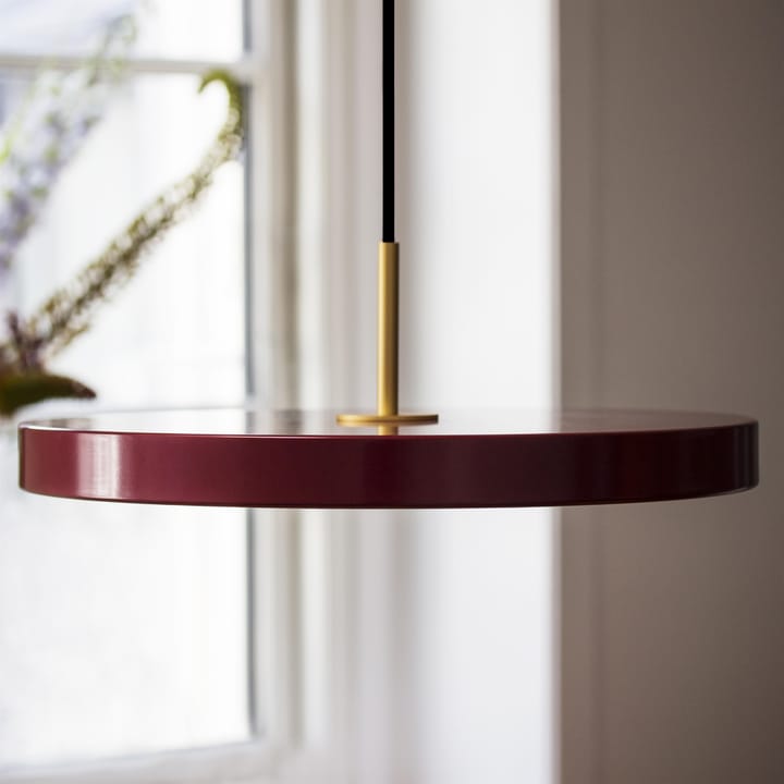Asteria taklampe, ruby (vinrød) Umage