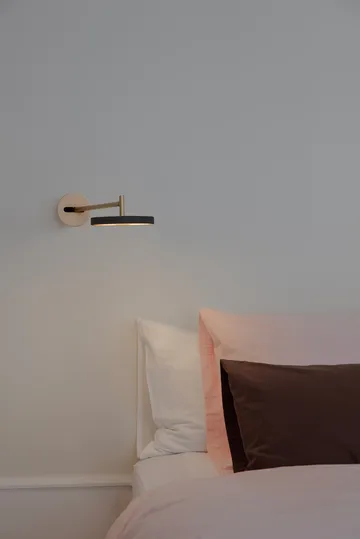 Asteria Wall vegglampe - Long, Black-brass - Umage