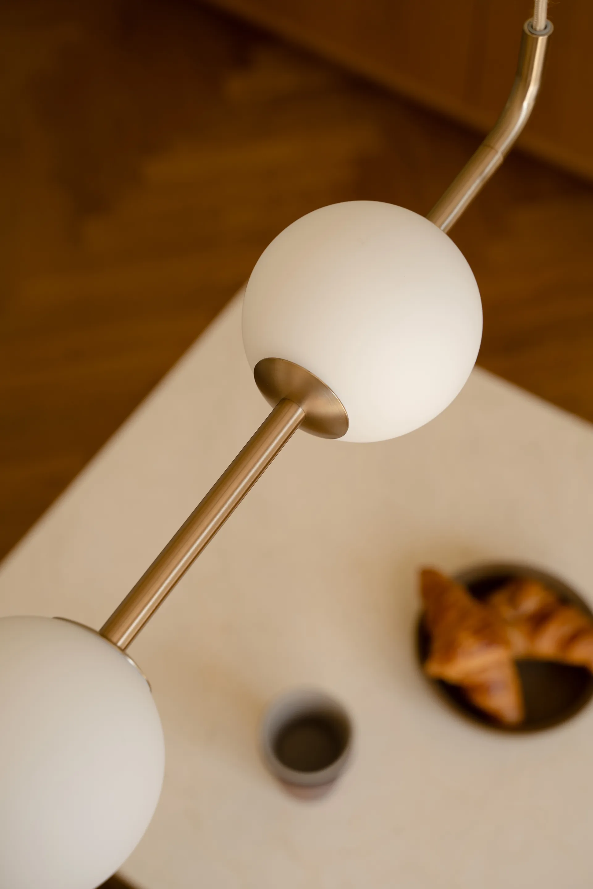 Audrey linear pendel, Brass Umage
