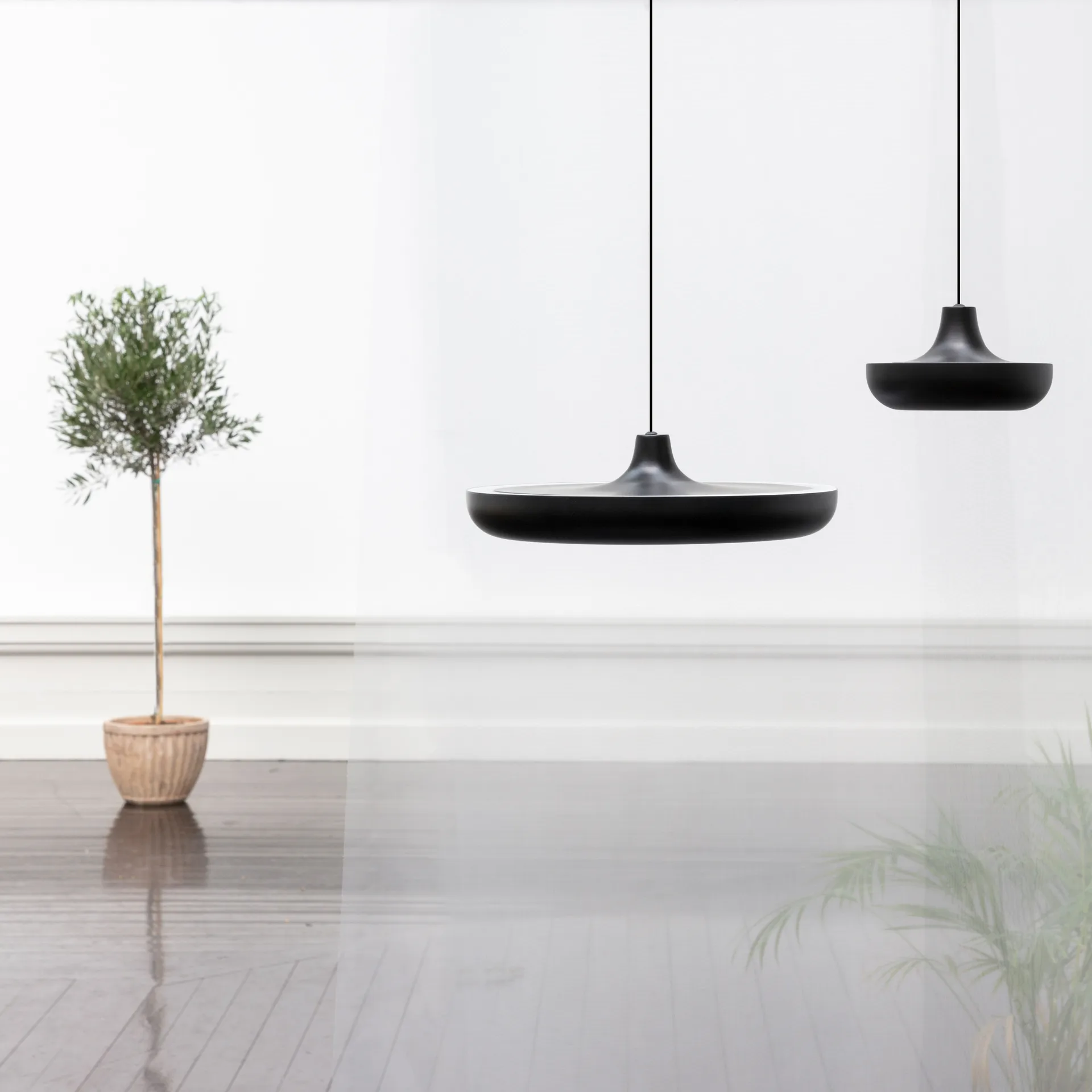 Cassini lampe svart, Ø40 cm Umage