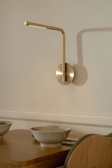 Omni Pivot vegglampe - Brass - Umage