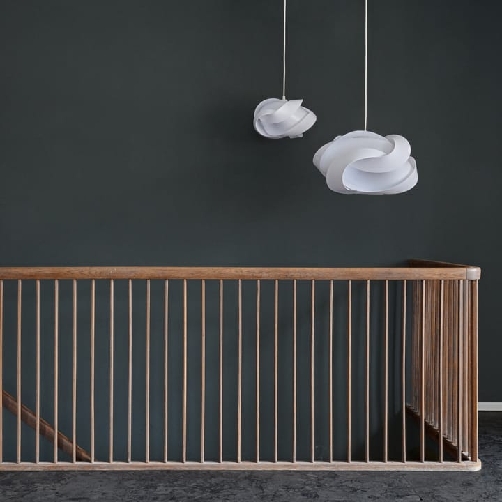 Ribbon lampeskjerm hvit, Ø33 cm Umage