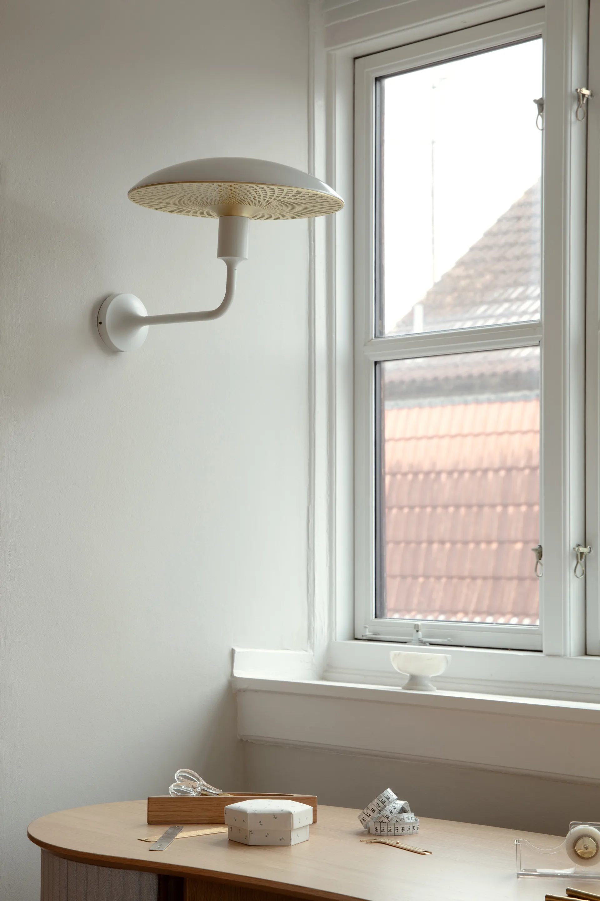 Santé Wall vegglampe 29,5x22,6 cm, White Umage